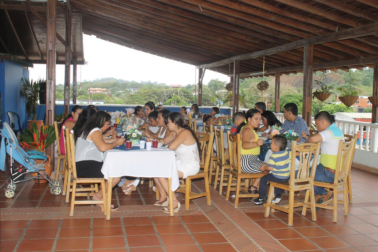 Hotel Punta De Aguila Necoclí Extérieur photo